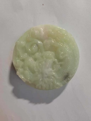 和田玉龙纹玉佩