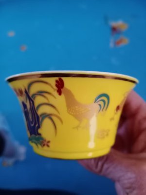 成化斗彩鸡缸杯