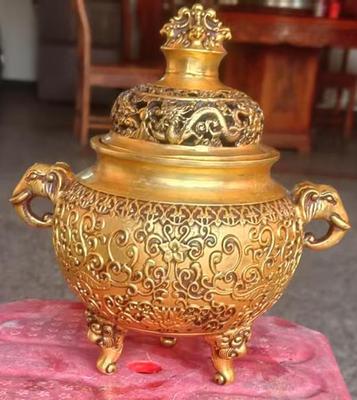 大明宣德鎏金象耳炉